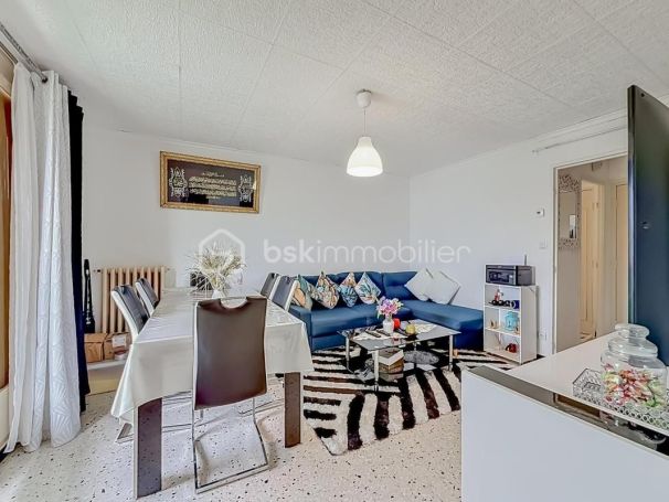 A louer APPARTEMENT T4 75 M2 TERRASSE  MONTPELLIER