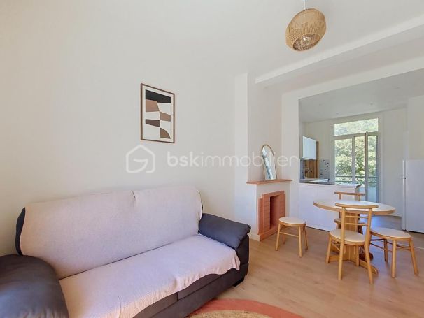 A louer APPARTEMENT T2 40 M2 BORD DE MER TOULON