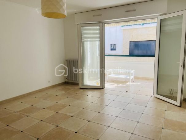 A louer APPARTEMENT T2 54 M2 TERRASSE  SAINT JEAN DE LUZ