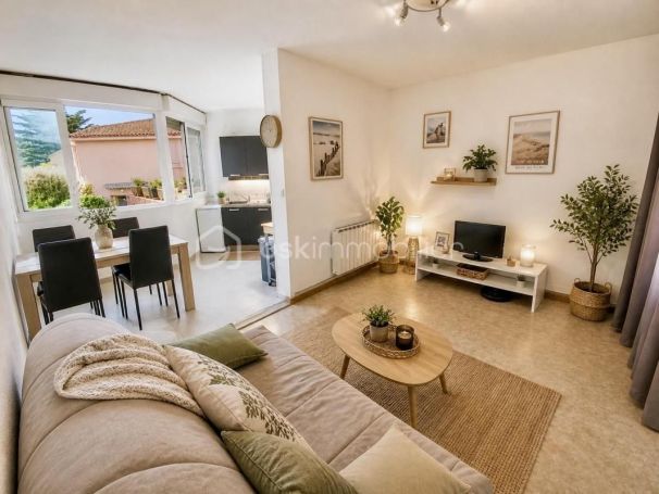 A louer STUDIO  21 M2 BORD DE MER SETE