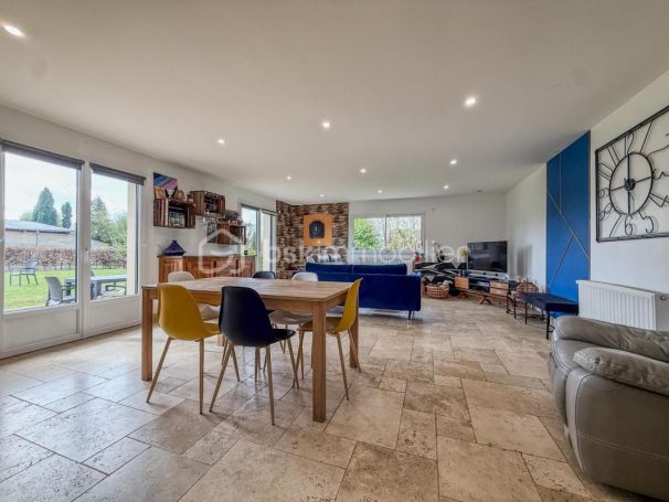 A louer MAISON  CONTEMPORAINE  PONT L EVEQUE