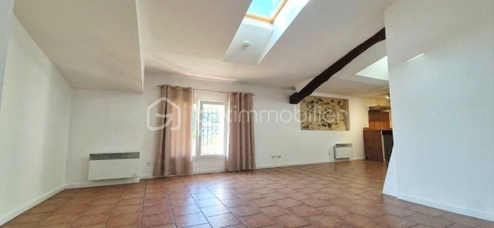 A louer APPARTEMENT T2 57 M2  BELGENTIER