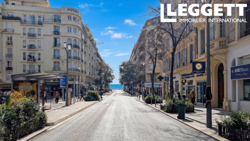 A louer APPARTEMENT DE PRESTIGE T4 96 M2 BORD DE MER NICE