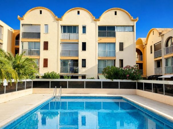 A louer APPARTEMENT T3 34 M2 BORD DE MER GRUISSAN