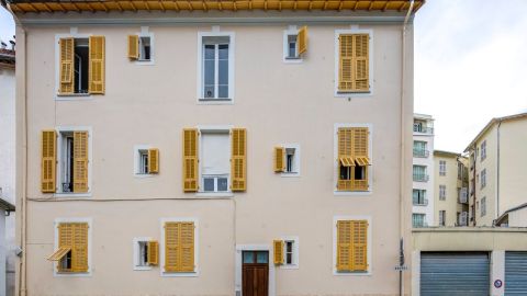 A louer APPARTEMENT T3 39 M2 BORD DE MER NICE