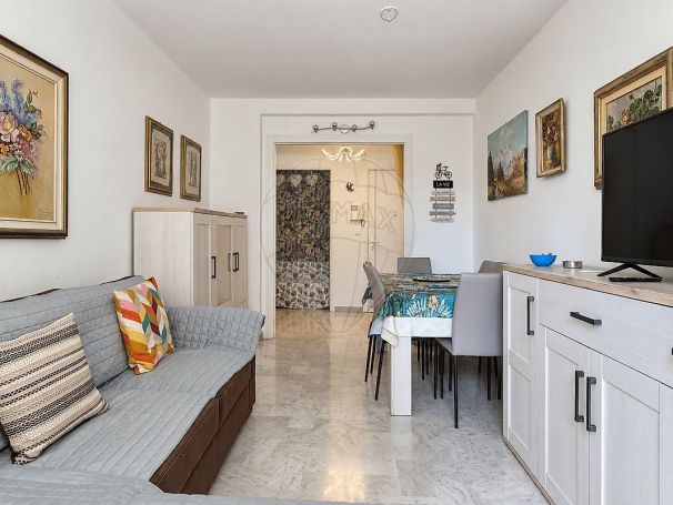 A louer APPARTEMENT T2 52 M2 BORD DE MER LE CANNET