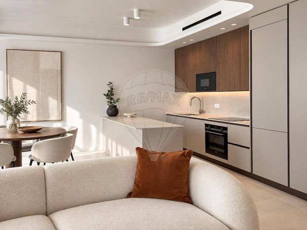 A louer APPARTEMENT T3 87 M2 BORD DE MER NICE