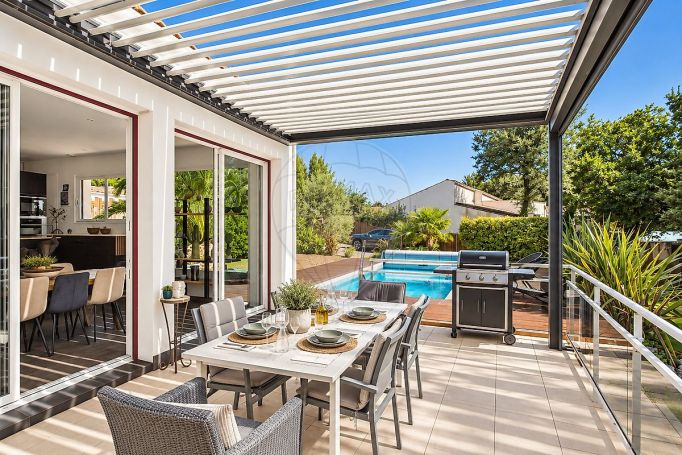 A louer MAISON  D'ARCHITECTE BORD DE MER LES MATHES