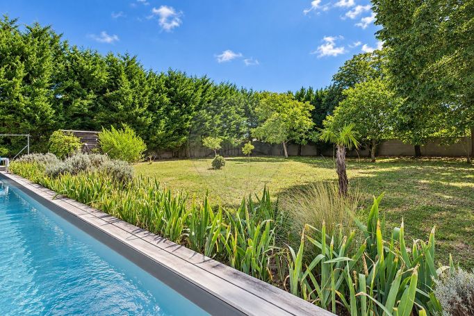 A louer MAISON  CONTEMPORAINE BORD DE MER LES MATHES