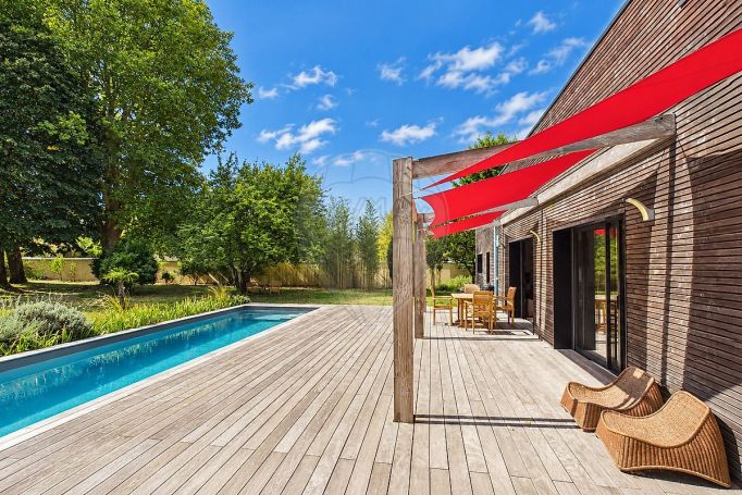 A louer MAISON  CONTEMPORAINE BORD DE MER LES MATHES