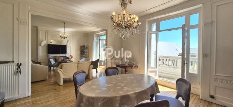 A louer APPARTEMENT DE PRESTIGE T4 167 M2 BORD DE MER BOULOGNE SUR MER