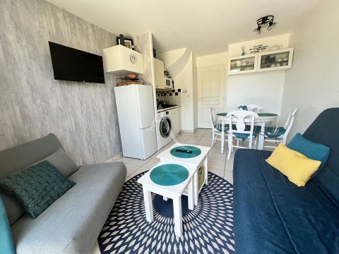 A vendre MAISON 2 PIECES 33 M2 BORD DE MER TALMONT SAINT HILAIRE