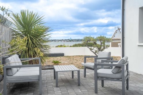 Villa contemporaine 6 PIECES 163 M&sup2; vue mer  PLAGE A PIEDS LORIENT