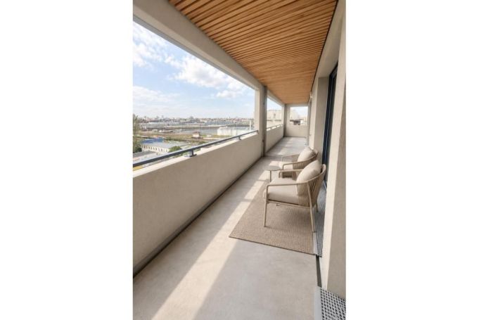A louer APPARTEMENT T5 98 M2 TERRASSE  BORDEAUX