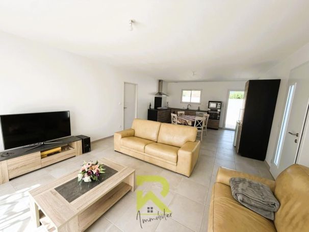 A louer MAISON  4 PIECES 88 M2  BESSAN