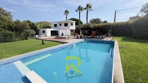 A louer MAISON CONTEMPORAINE BORD DE MER AGDE