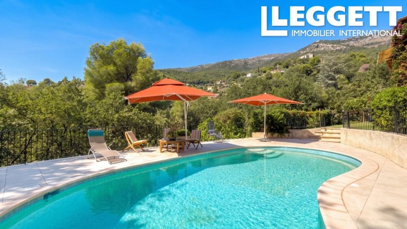 A louer MAISON  6 PIECES 164 M2  CARROS