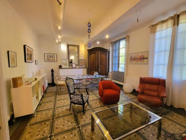 A louer APPARTEMENT T3 76 M2 TERRASSE PEZENAS