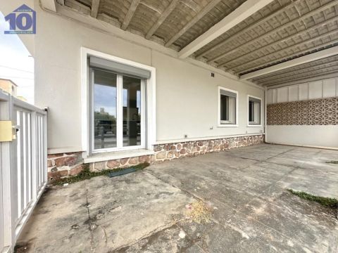 A louer APPARTEMENT T3 44 M2 TERRASSE PLAGE à PIED VALRAS PLAGE