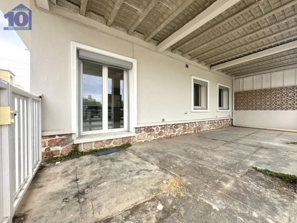 A louer APPARTEMENT T3 44 M2 TERRASSE PLAGE à PIED VALRAS PLAGE