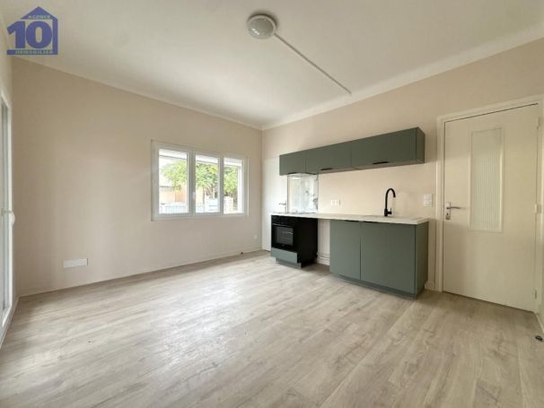 A louer APPARTEMENT T3 44 M2 TERRASSE PLAGE à PIED VALRAS PLAGE