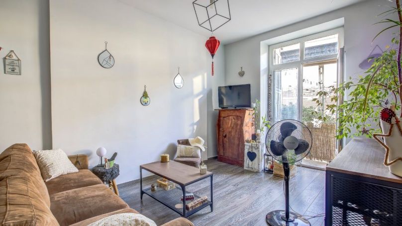A louer APPARTEMENT T3 72 M2 BORD DE MER NICE