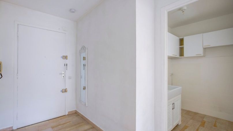A louer APPARTEMENT T2 35 M2 TERRASSE BORD DE MER NICE