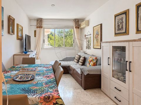 A louer APPARTEMENT T2 52 M2 BORD DE MER LE CANNET