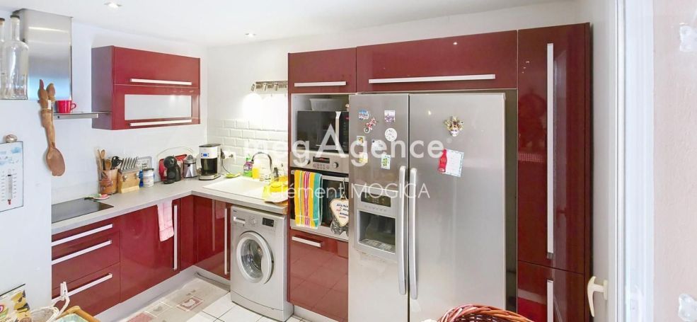 A louer APPARTEMENT T3 71 M2 BORD DE MER SAINTE MAXIME