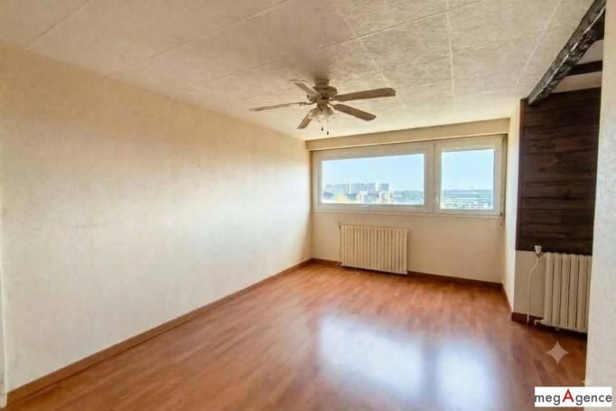 A louer APPARTEMENT T3 66 M2  LE BOUSCAT