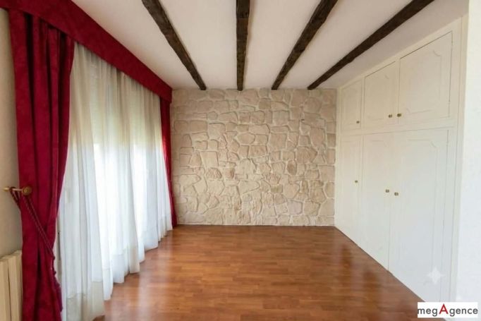 A louer APPARTEMENT T3 66 M2  LE BOUSCAT