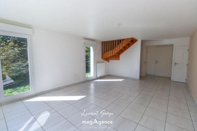 A louer MAISON  CONTEMPORAINE  SAINT AUBIN CELLOVILLE