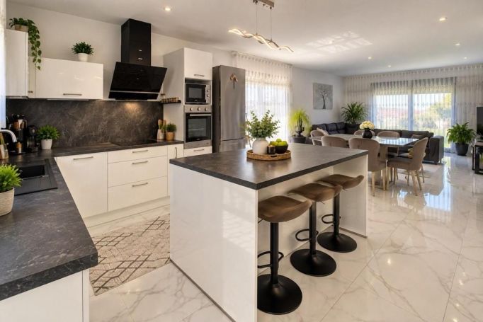 A louer MAISON  CONTEMPORAINE  GINESTAS