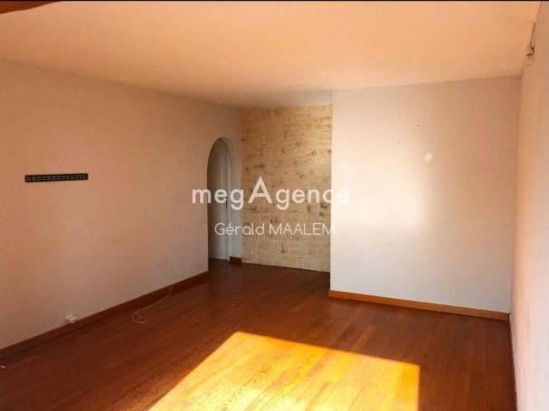 A louer APPARTEMENT T3 67 M2 BORD DE MER SAINTE MAXIME