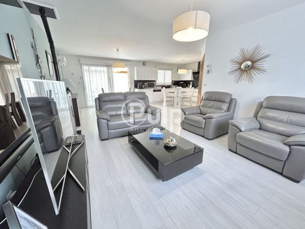 A louer MAISON  CONTEMPORAINE  HULLUCH