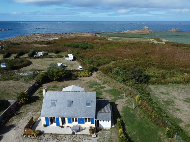 A vendre Maiosn 9 pieces 225 m² vue mer et acces direct au littoral Plouguerneau