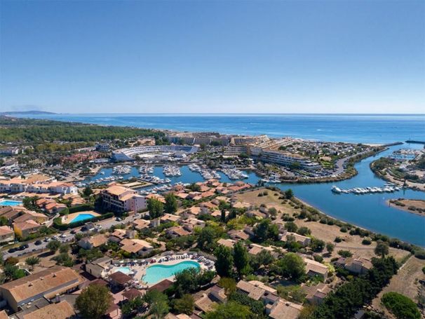 A louer APPARTEMENT T3 32 M2 TERRASSE BORD DE MER LE CAP D AGDE