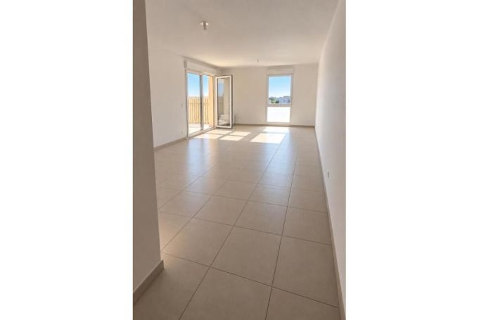 A louer APPARTEMENT T4 79 M2 TERRASSE  BEZIERS