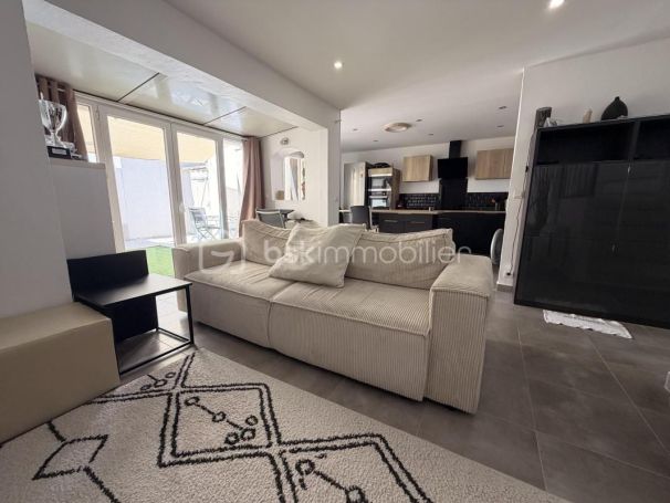 A vendre MAISON  4 PIECES 72 M2 BORD DE MER LE GRAU DU ROI