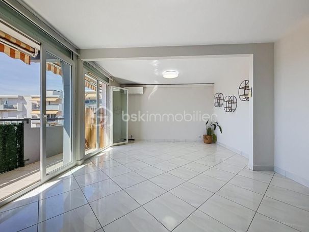 A louer APPARTEMENT T4 83 M2 TERRASSE  MONTPELLIER