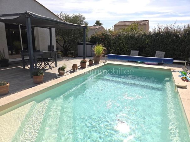 A louer MAISON  5 PIECES 96 M2 BORD DE MER VILLEVEYRAC