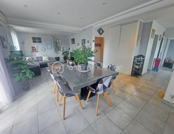 A louer MAISON  5 PIECES 130 M2  DRAGUIGNAN