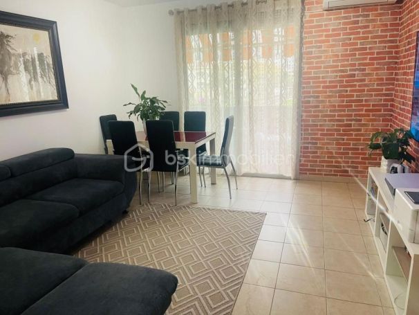 A louer APPARTEMENT T2 40 M2 BORD DE MER NICE