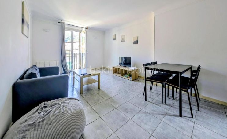 A louer APPARTEMENT T3 58 M2  LODEVE