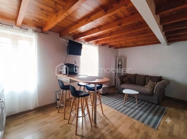 A louer APPARTEMENT DUPLEX T6 90 M2  AMELIE LES BAINS PALALDA