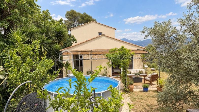 A louer MAISON  4 PIECES 117 M2 BORD DE MER SAINT LAURENT DU VAR
