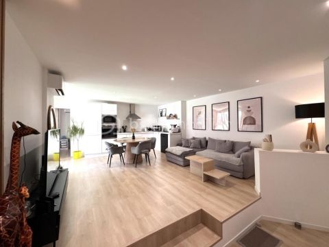 A louer APPARTEMENT T3 70 M2 TERRASSE BORD DE MER ISTRES