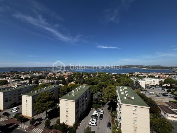 A louer APPARTEMENT T3 57 M2 BORD DE MER SETE