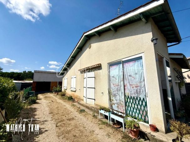 A louer MAISON  DE MAîTRE  SAINT AIGULIN