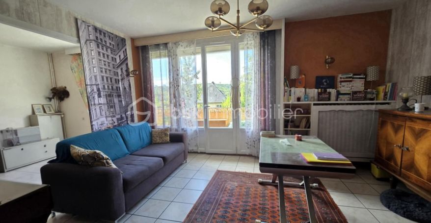 A louer APPARTEMENT T5 81 M2  DEVILLE LES ROUEN